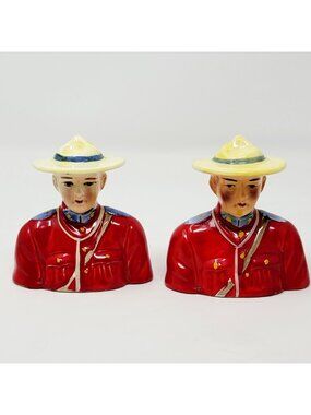 Vintage RCMP Mountie Salt & Pepper Shaker Set Ceramic **READ**